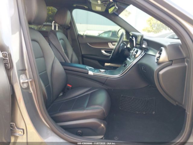 2019 MERCEDES-BENZ C 300 55SWF8DB3KU314988 Photo 4