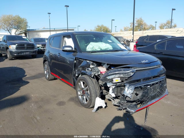 KNDJ53AF8N7832095 KIA Soul Turbo