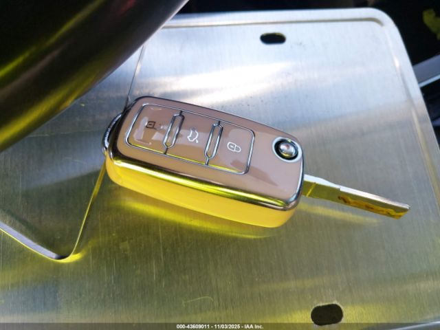 2015 VOLKSWAGEN PASSAT 1VWBV7A30FC059601 Photo 10