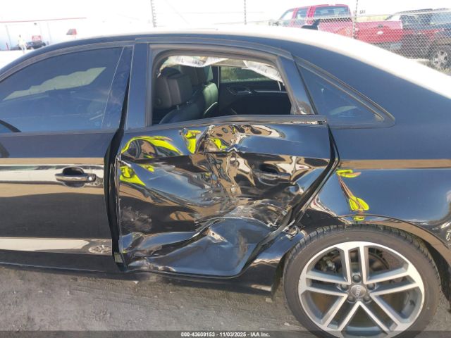 2018 AUDI A3 WAUAUGFF9J1035528 Photo 5