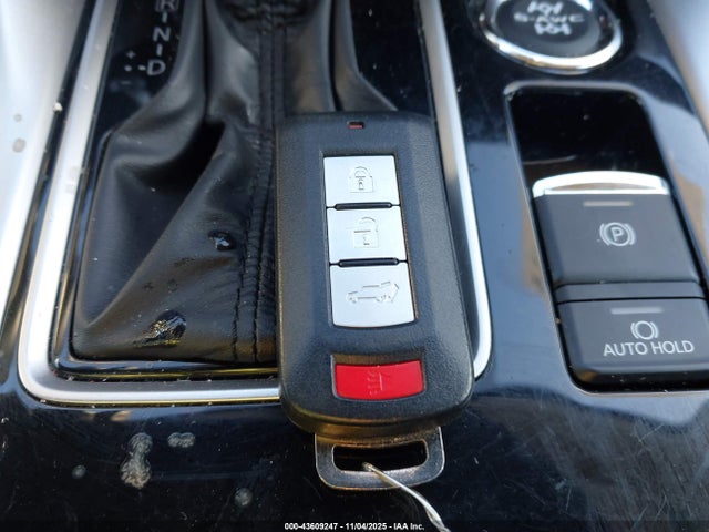 JA4ATWAA3RZ010045 Mitsubishi Eclipse Cross Se