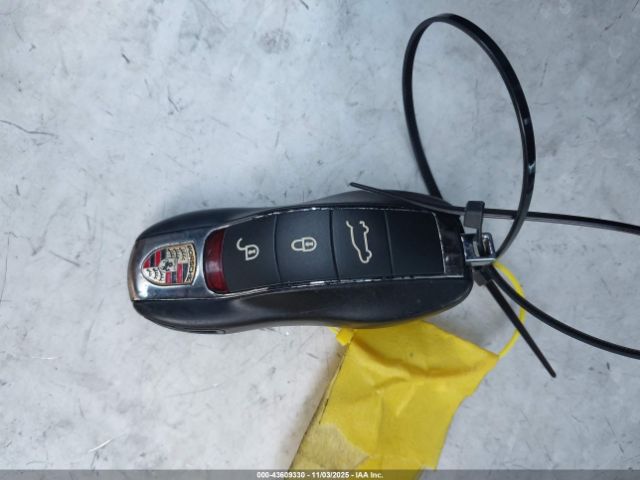 2016 PORSCHE MACAN WP1AB2A51GLB51778 Photo 10