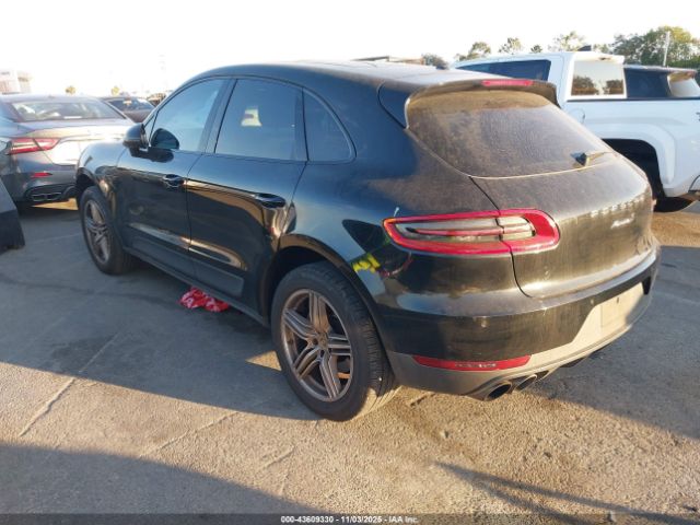 2016 PORSCHE MACAN WP1AB2A51GLB51778 Photo 2