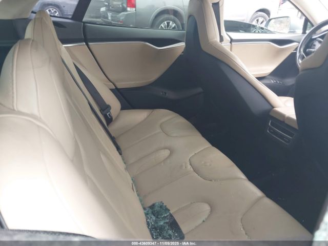 2013 TESLA MODEL S 5YJSA1CG3DFP20078 Photo 7