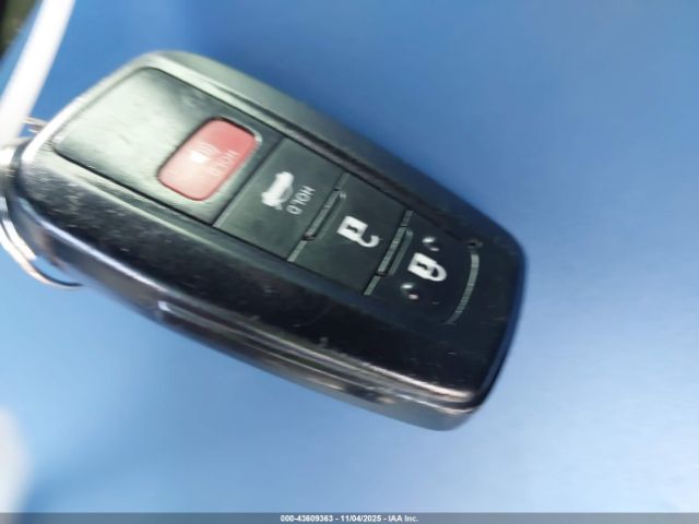 2021 TOYOTA CAMRY 4T1T11AK1MU492709 Photo 10