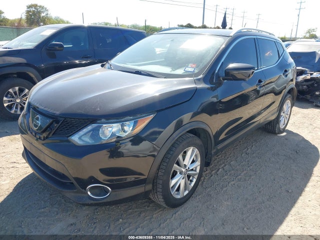 JN1BJ1CP4JW501205 Nissan Rogue Sport Sv