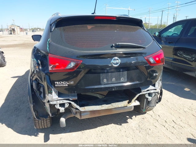 JN1BJ1CP4JW501205 Nissan Rogue Sport Sv