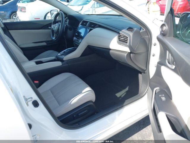 2019 HONDA INSIGHT 19XZE4F91KE030155 Photo 4