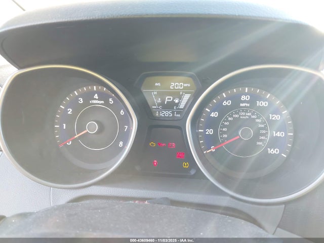 Hyundai ELANTRA SE 2016 5NPDH4AEXGH743340 Image 26