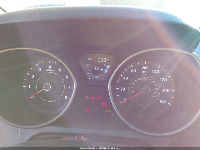 Hyundai ELANTRA SE 2016 5NPDH4AEXGH743340 Image 18