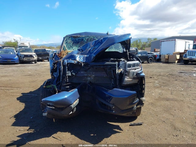 2022 Chevrolet Silverado 1500 Ltd მანქანა იყიდება აუქციონზე, vin: 1GCUYEED2NZ137589, აუქციონის ნომერი: 43609507