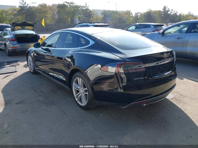 Tesla Model S 60/70/85 2015 5YJSA1E19FF116630 Image 3