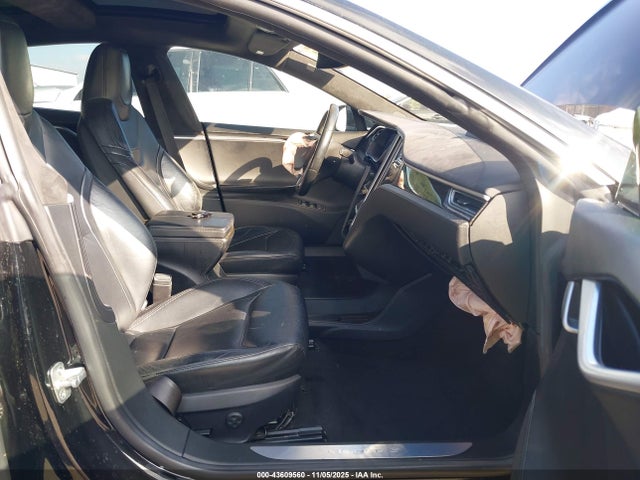 Tesla Model S 60/70/85 2015 5YJSA1E19FF116630 Image 5
