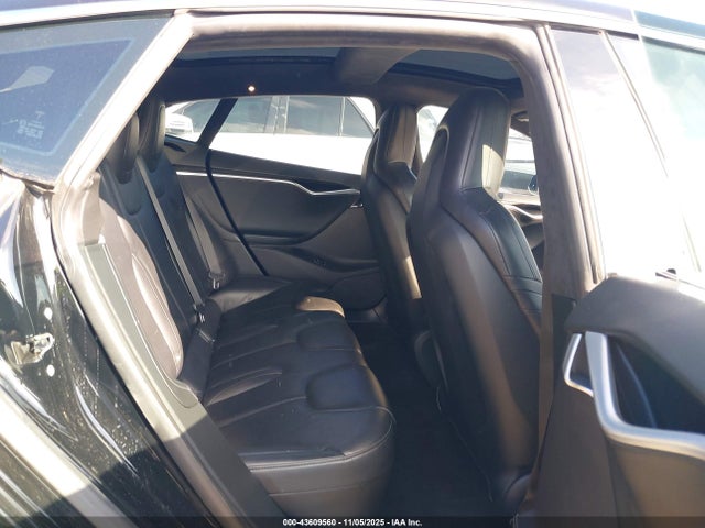 Tesla Model S 60/70/85 2015 5YJSA1E19FF116630 Image 8