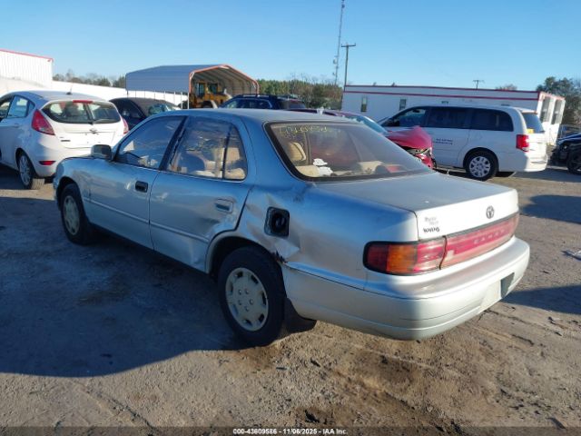 1994 TOYOTA CAMRY 4T1SK12E5RU335581 Photo 2