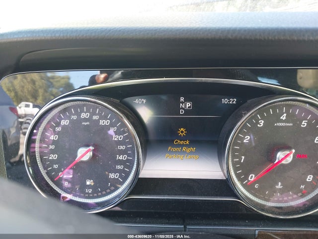 WDDZF4KB2HA056643 Mercedes-Benz E 300 4matic