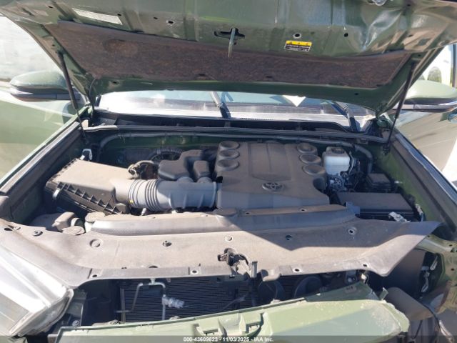 2022 TOYOTA 4RUNNER JTERU5JR2N6082853 Photo 9