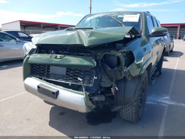 2022 TOYOTA 4RUNNER JTERU5JR2N6082853 Photo 5