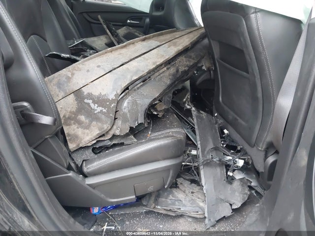 1GNKVHKD6EJ289175 Chevrolet Traverse 2lt