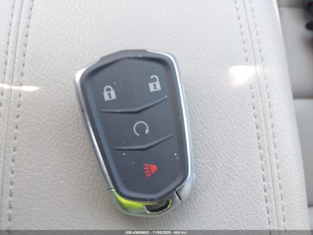 2019 CADILLAC XT4 1GYAZAR48KF151748 Photo 10