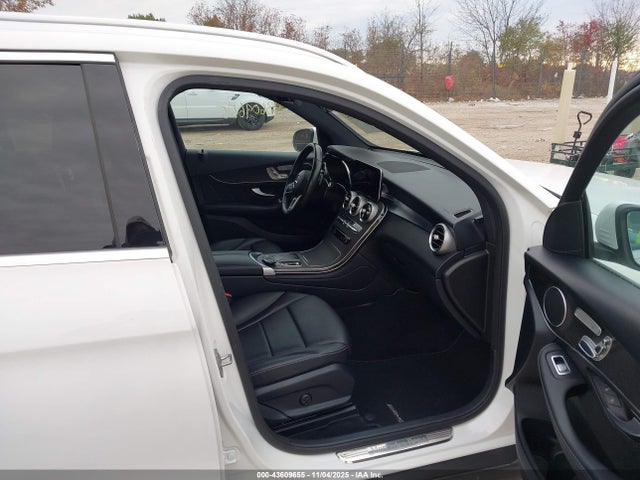 2022 MERCEDES-BENZ GLC 300 W1N0G8EB0NG112342 Photo 4