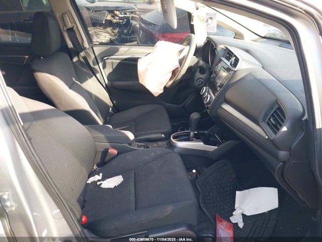 3HGGK5H4XKM718881 Honda FIT LX