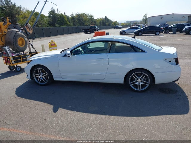Продажа на аукционе авто 2015 Mercedes-benz E 400, vin: WDDKJ6FB4FF307538, номер лота: 43609700
