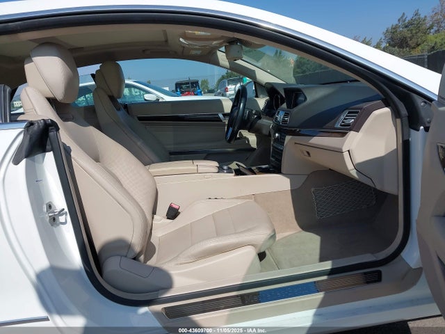 Продажа на аукционе авто 2015 Mercedes-benz E 400, vin: WDDKJ6FB4FF307538, номер лота: 43609700