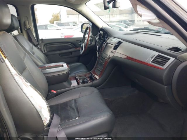2013 CADILLAC ESCALADE ESV 1GYS3JEF5DR268010 Photo 4