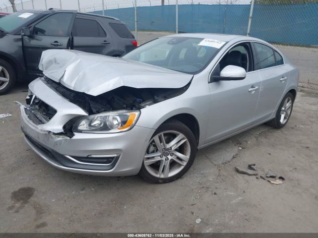 2015 VOLVO S60 YV126MFD2F1313721 Photo 1