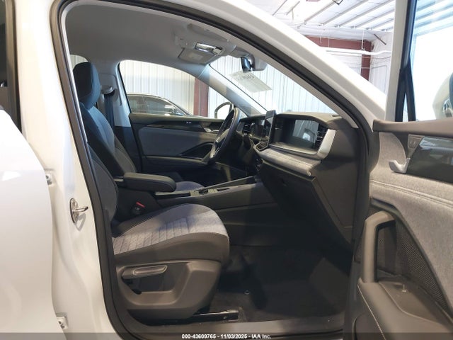 3VVBR7RM1SM049612 Volkswagen Tiguan 2.0t S