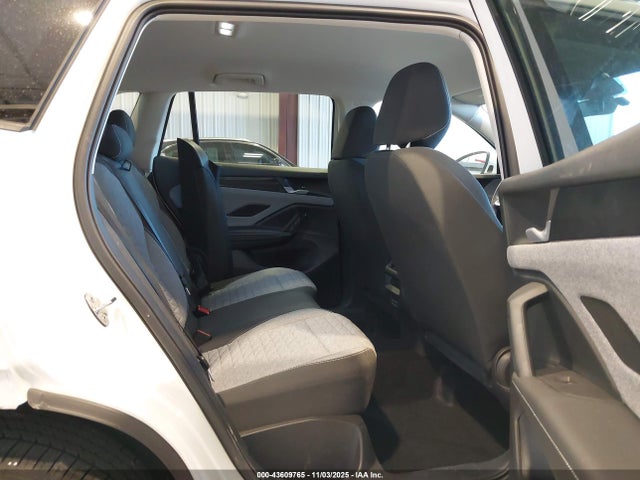 3VVBR7RM1SM049612 Volkswagen Tiguan 2.0t S