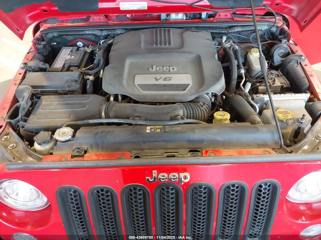 1C4BJWFG2HL617794 Jeep Wrangler Unlimited Rubicon 4x4