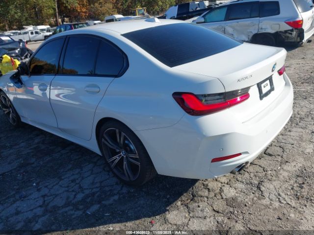 2023 BMW 330I 3MW69FF06P8C97329 Photo 2