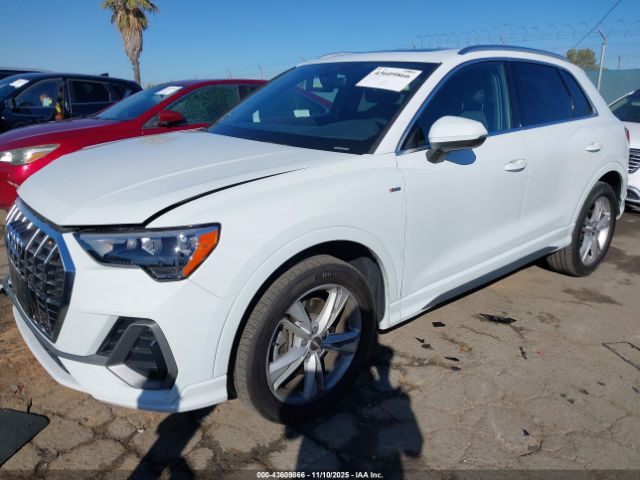 2020 AUDI Q3 WA1DECF31L1121912 Photo 1