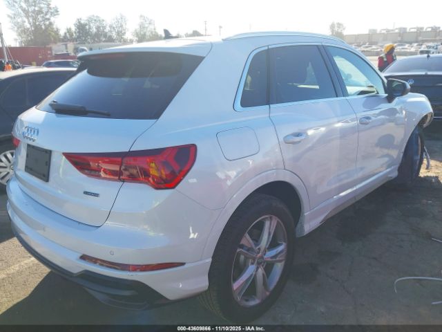 2020 AUDI Q3 WA1DECF31L1121912 Photo 3