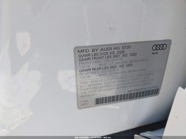 2020 AUDI Q3 WA1DECF31L1121912 Photo 8