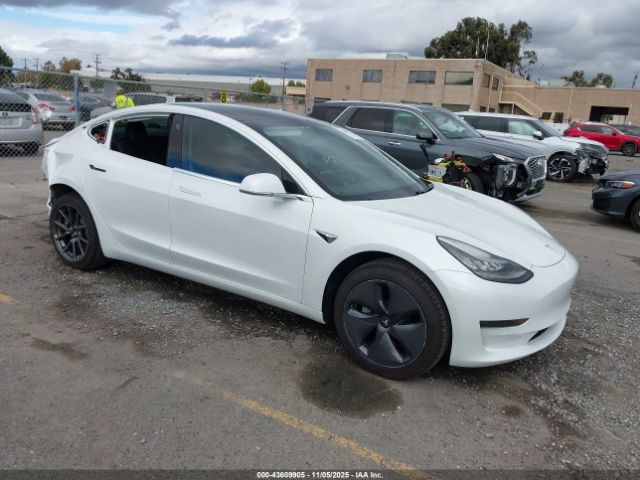 2019 TESLA MODEL 3 5YJ3E1EA4KF485785 Photo 0