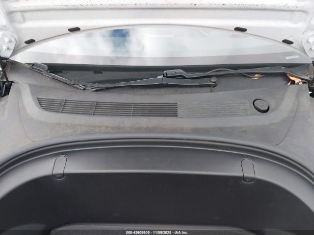 2019 TESLA MODEL 3 5YJ3E1EA4KF485785 Photo 9