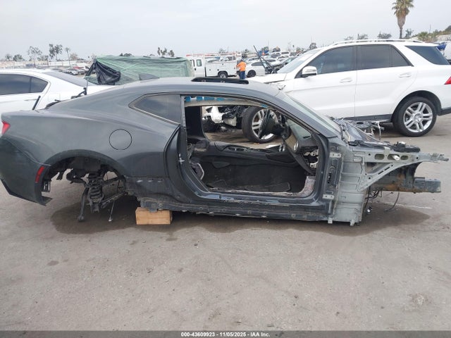1G1FG1R78H0114828 Chevrolet CAMARO 2SS