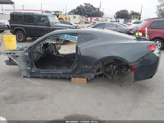 1G1FG1R78H0114828 Chevrolet CAMARO 2SS