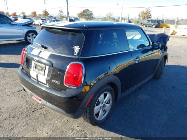 2018 MINI HARDTOP WMWXP5C55J2D71692 Photo 3