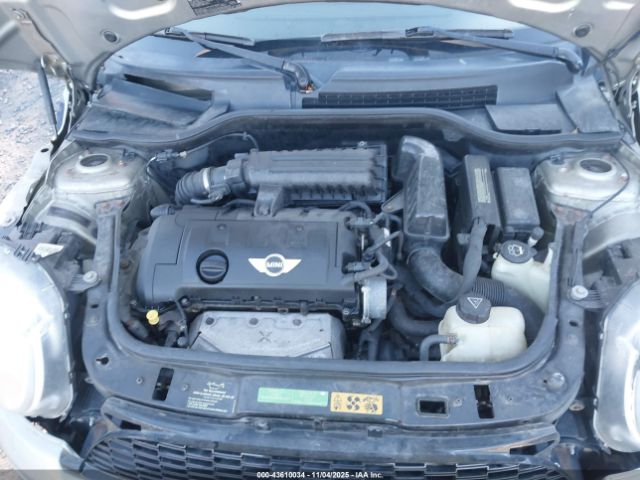 2010 MINI COOPER CLUBMAN WMWML3C56ATX37508 Photo 9