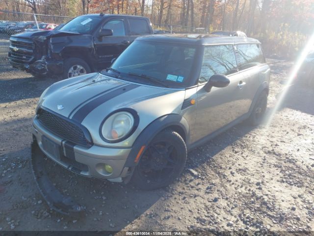 2010 MINI COOPER CLUBMAN WMWML3C56ATX37508 Photo 1
