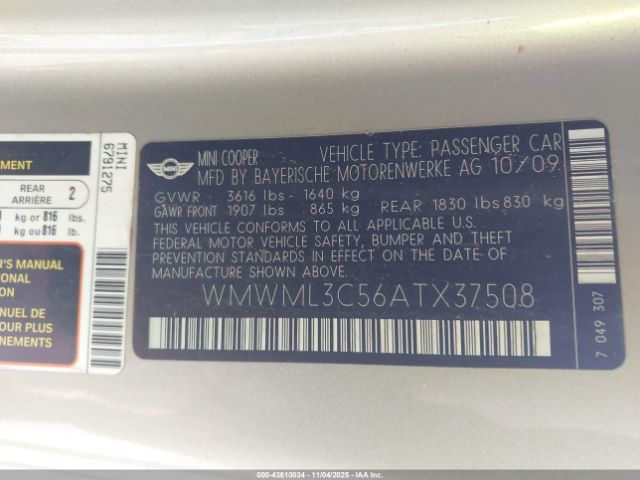 2010 MINI COOPER CLUBMAN WMWML3C56ATX37508 Photo 8