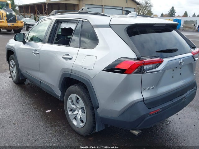 JTMG1RFV4KJ012622 Toyota RAV4 LE