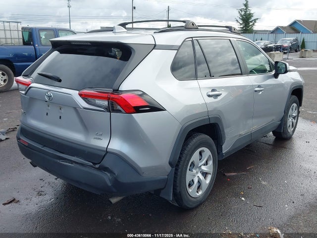 JTMG1RFV4KJ012622 Toyota RAV4 LE