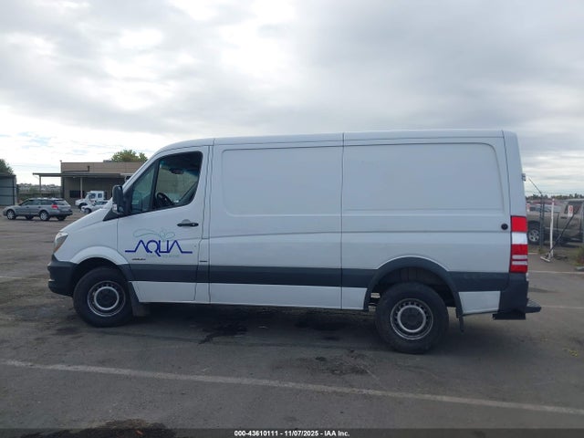 Mercedes-Benz Sprinter 2500 Normal Roof 2015 WD3PE7CC3FP109805 Image 14