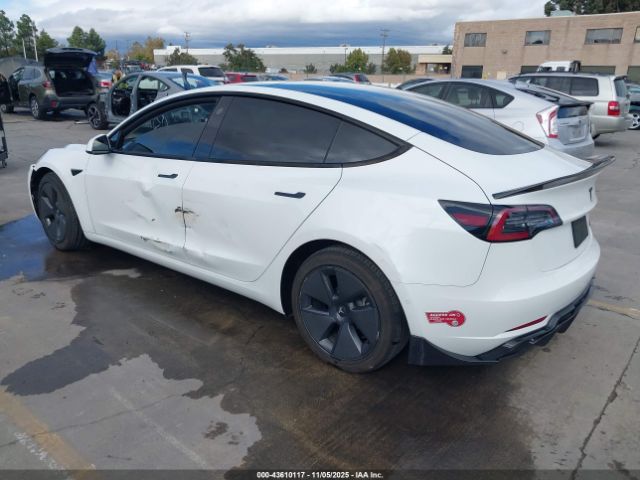 2022 TESLA MODEL 3 5YJ3E1EB9NF251056 Photo 2