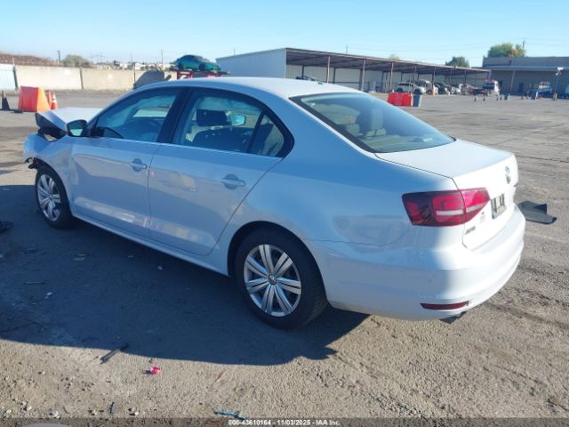 2017 VOLKSWAGEN JETTA 3VW167AJ3HM299069 Photo 2